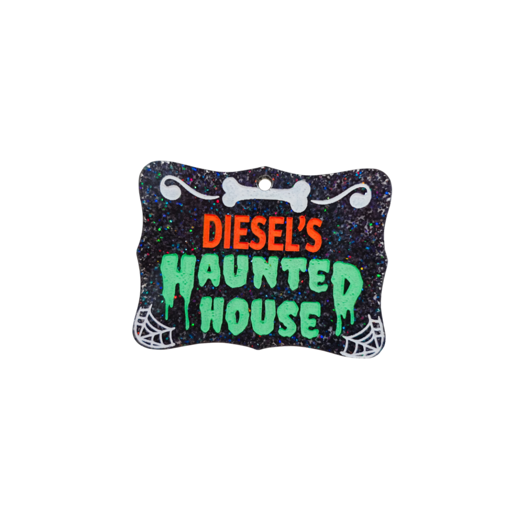 Haunted house sign