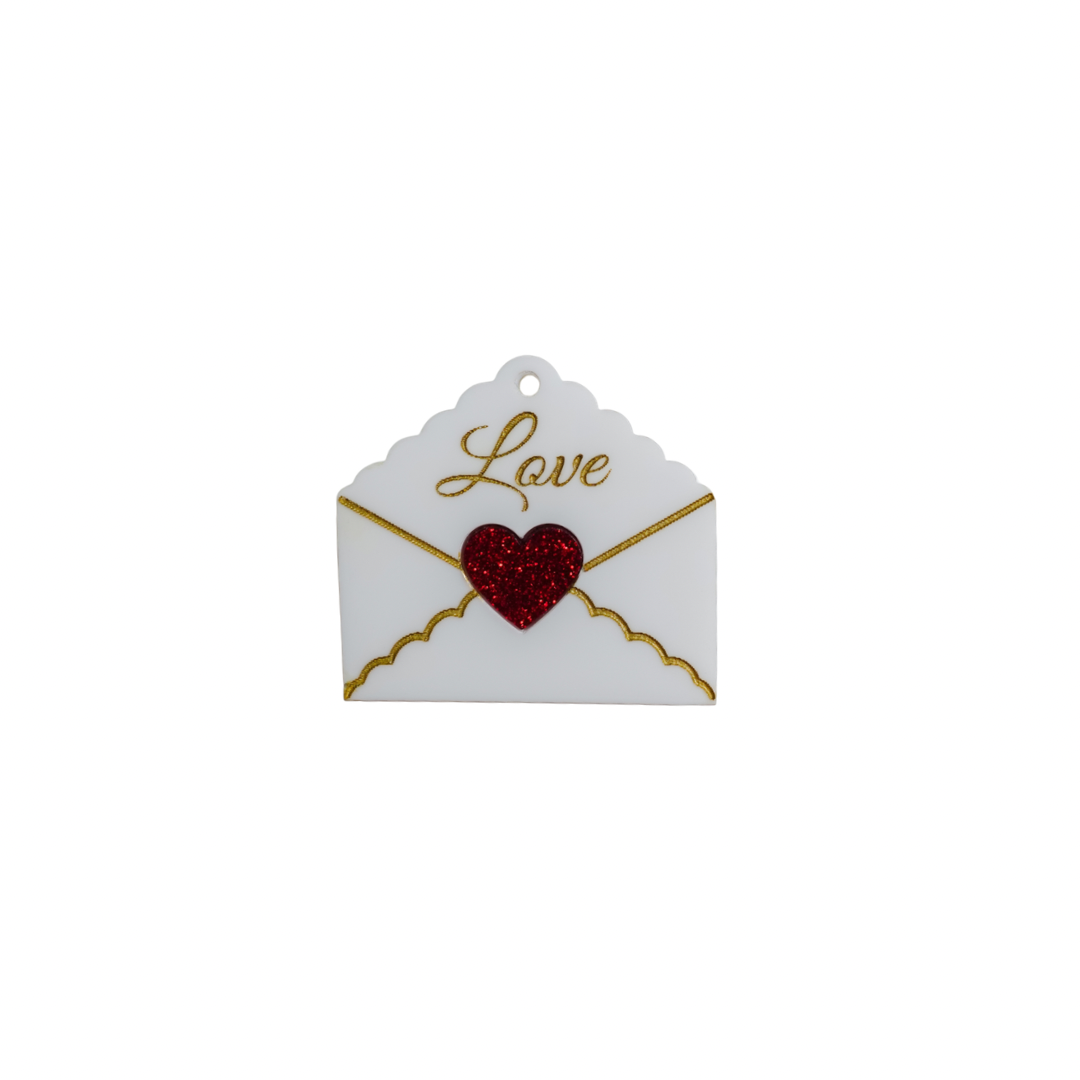 Scalloped love letter